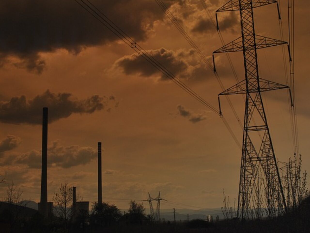 Court defies precedent, deals blow to EPA climate effort